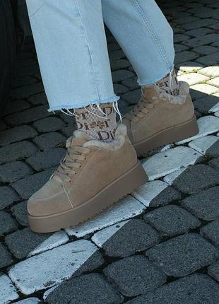 Женские угги