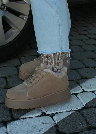 Женские угги