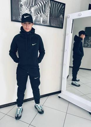 Мужской зимний спортивный костюм nike dri fit темно-синий с капюшоном на молнии комплект найк на флисе (b)