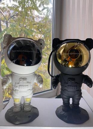 Астронавт проектор нічник великий космонавт ночник світильник led лампа светильник