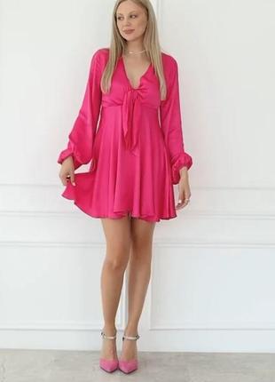 Эффектное сатиновое платье фуксия fashionista2 фото