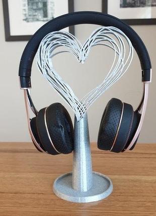Подставка под наушники, сердечко