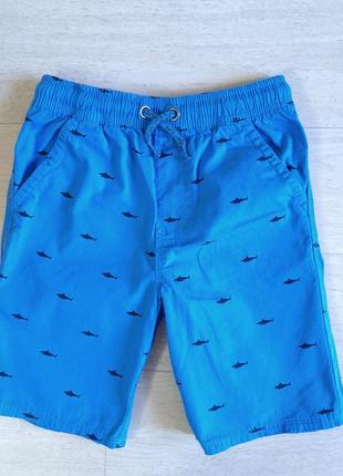 Котонові шорти george вказано 8-9 років.