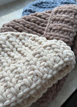 Плюшева шапка, вязана шапка