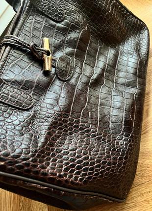 Longchamp