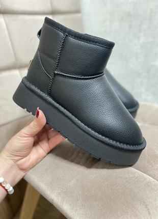 Женские угги