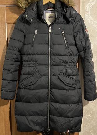 Пуховик tommy hilfiger