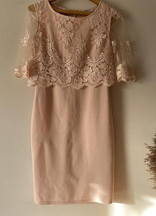 Плаття з гіпюром