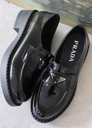 Лофери prada black brushed  leather loafers7 фото
