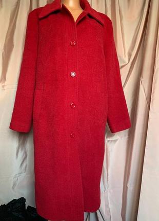 Пальто красное прямого кроя damart шерстяное