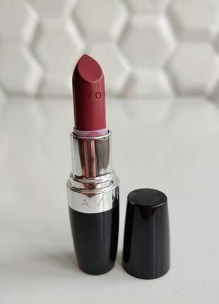 Помада для губ от эйвон ультра  avon chic
