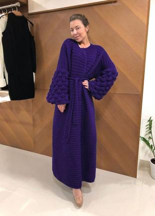 Жіночий в'язаний кардиган малинки довгий пальто з поясом💜