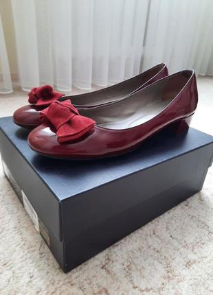 Итальянские кожаные лакированные туфли