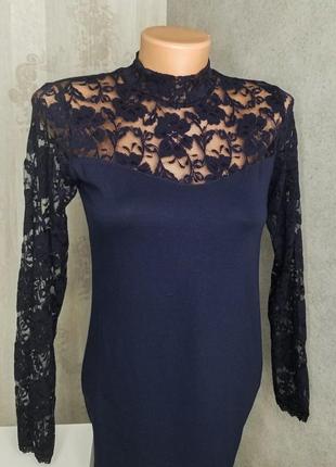 Гольф з мереживною вставкою