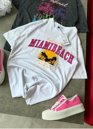 Трикотажна футболка з принтом miami beach