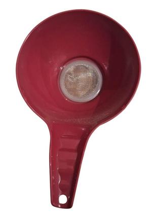 Пластикова лійка на банку із широким горлом ø 15 см, ситом і зручною ручкою