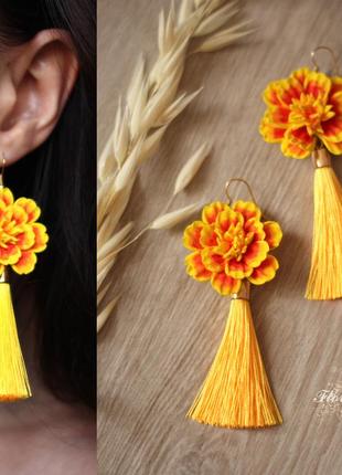 Длинные желтые серьги кисточки ручной работы с чорнобрывцами в украинском стиле. подарок девушке