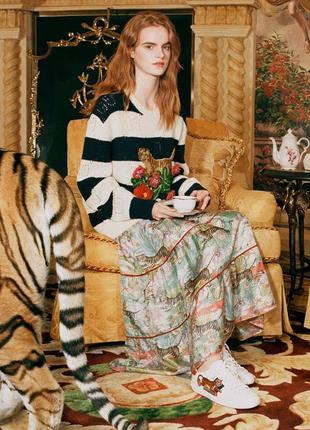 Головне- щоб костюмчик сидів,  gucci tiger