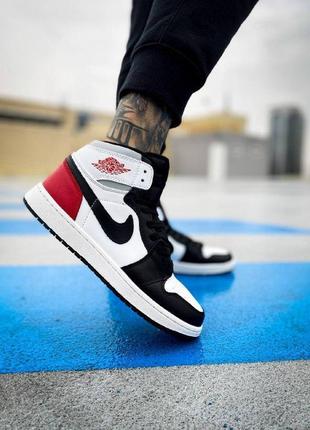 Чоловічі кросівки nike air today 1 retro (белые с черно/красным)