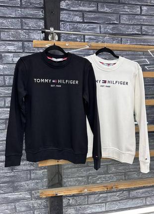 Топовый женский свитшот от бренда casual tommy hilfiger в двух цветах
