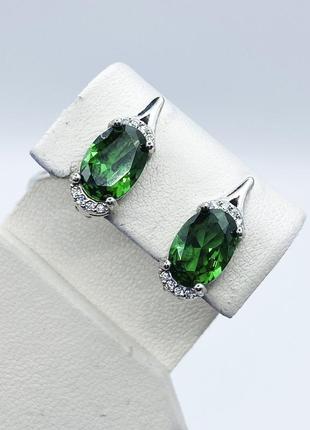 Сережки серебряные с зелёным кварцем 4,2 г