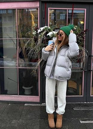 Женская куртка с капюшоном зимняя теплая с карманами стильная дутая графит розовый...