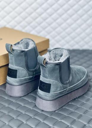 Замшеві сірі уги на платформі челсі жіночі ugg челсі замш зима сірі6 фото