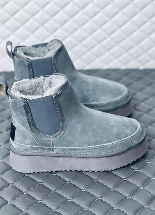 Замшеві сірі уги на платформі челсі жіночі ugg челсі замш зима сірі8 фото