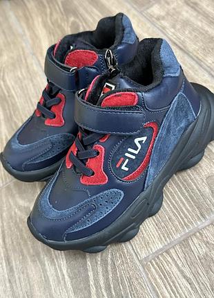 Осенние кроссовки 27р