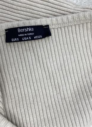 Bershka чудова бежева блузка з деуорацією3 фото