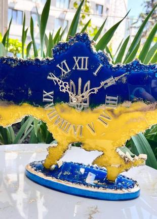 Годинник з епоксидної смоли на підставці "карта україни" 40x27 см