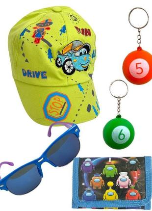 Літній набір для хлопчика: дитяча кепка + сонцезахисні окуляри + гаманець + брелоки. колір салатовий.