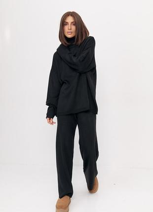 Теплий жіночий в'язаний костюм oversize