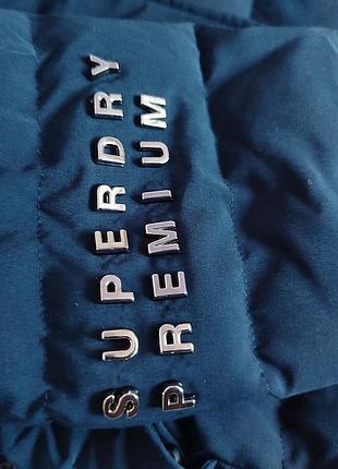 Зимняя женская пуховая куртка xs superdrypremiumdomtrophyalpsводоотталкивающая 90% пух 10%пирания9 фото