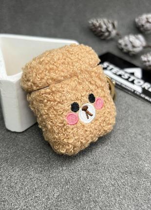 Чехол для apple airpods 1 / 2  плюшевый мишка с карабином противоударный женский