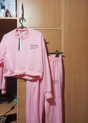 Ніжно рожевий костюм розмір с