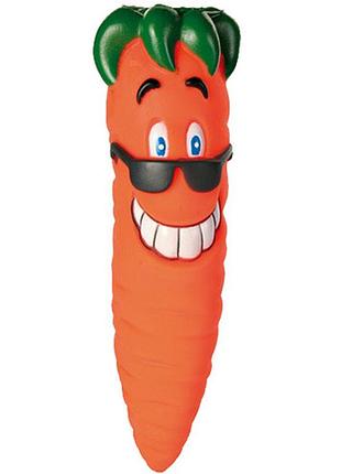 Морковь в очках с пищалкой trixie 3398 - 20см