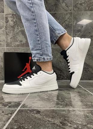 Кросівки nike air jordan 30cm 1 low, білі з чорним носком9 фото