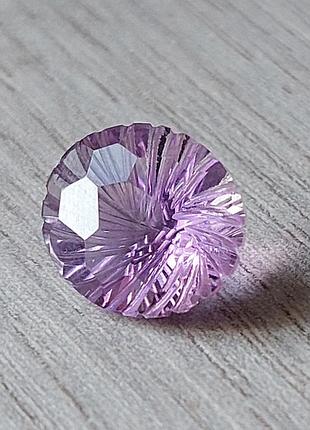 Аметист 3.7 cts  12х10х6.45 мм