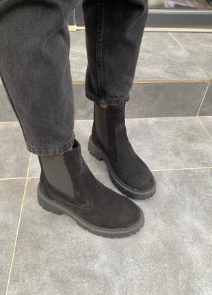 Женские ботинки челси зимние черные замшевые из натуральной замши с мехом на меху