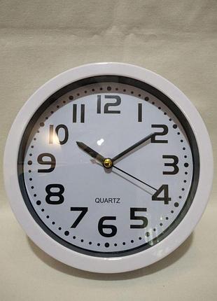 Годинник настінний