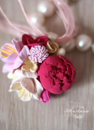 Розовый кулон с цветами из полимерной глины "песочная фуксия"