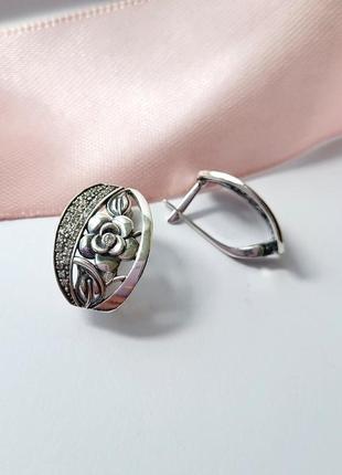 Серебряные серёжки серьги цветок с камнями серебро 925 пробы черненное 2415/2 6.00г