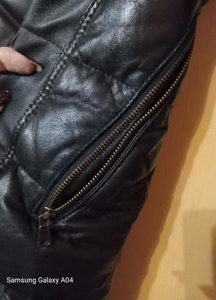 Продам шкіряне жіноче пальто з шикарним хутром лисиці4 фото