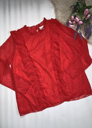 Яскрава нарядна блузка