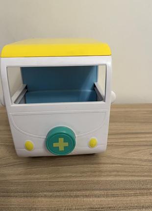 Машинка скорая помощь свинка пеппа peppa pig
