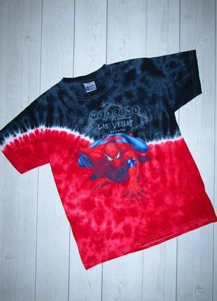 Футболка в наявності