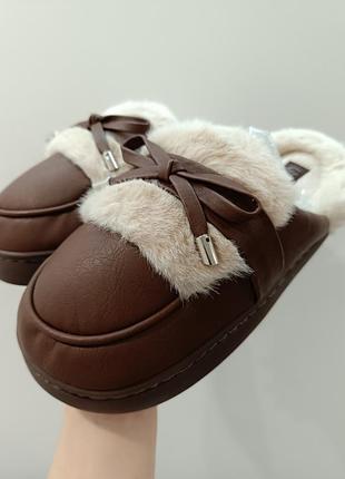 Комнатные тапочки