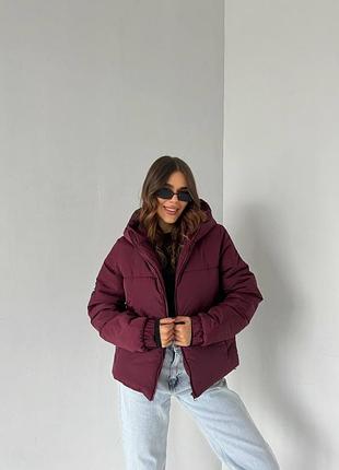 Жіноча зимова куртка колір бургунді