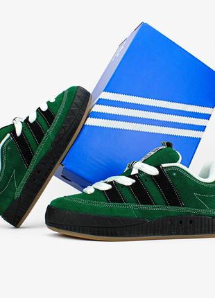 Чоловічі кросівки дуже стильна модель висока якість приємний матеріал дуже зручні не сковуют